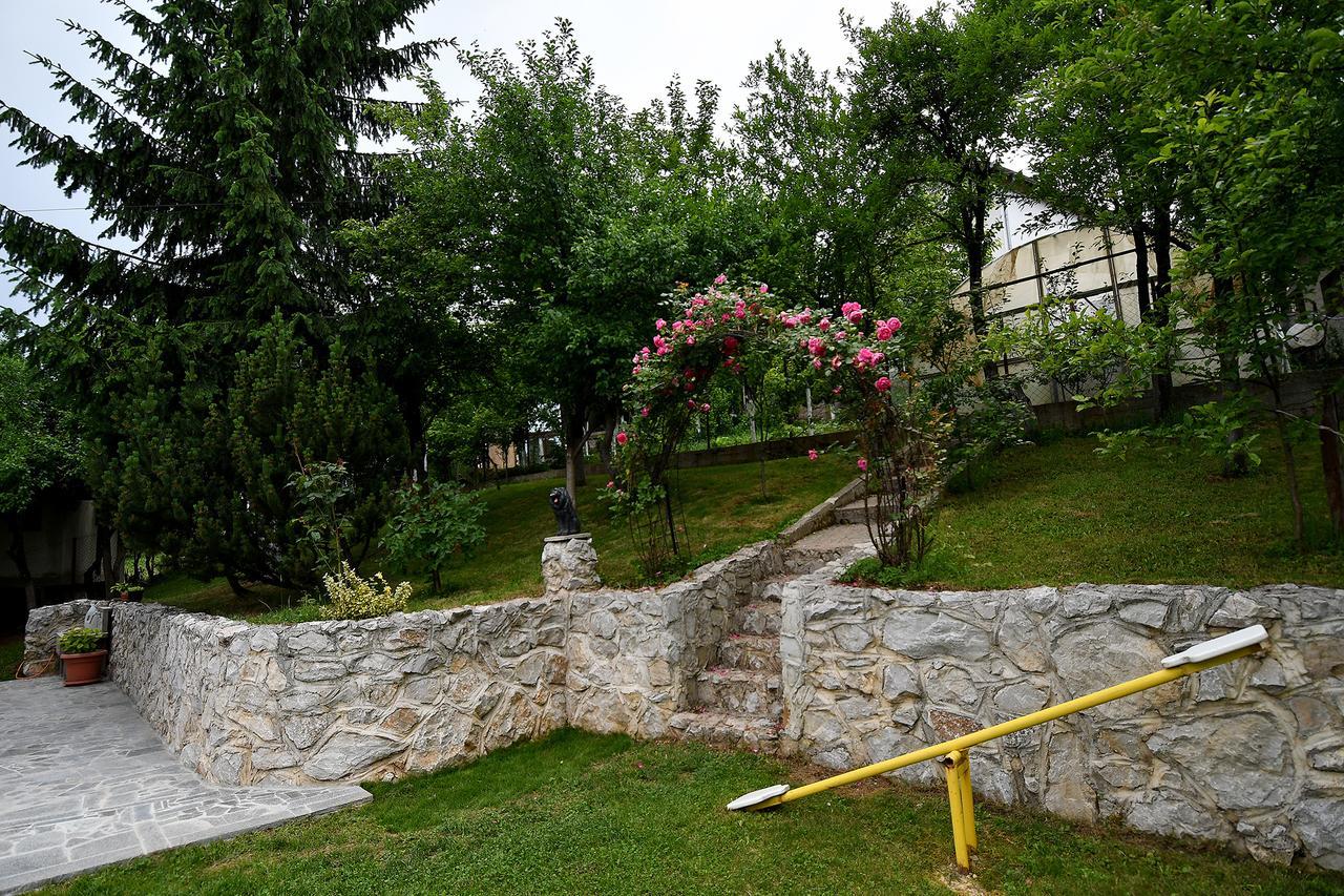 Keep Calm Vila Saraievo Exterior foto